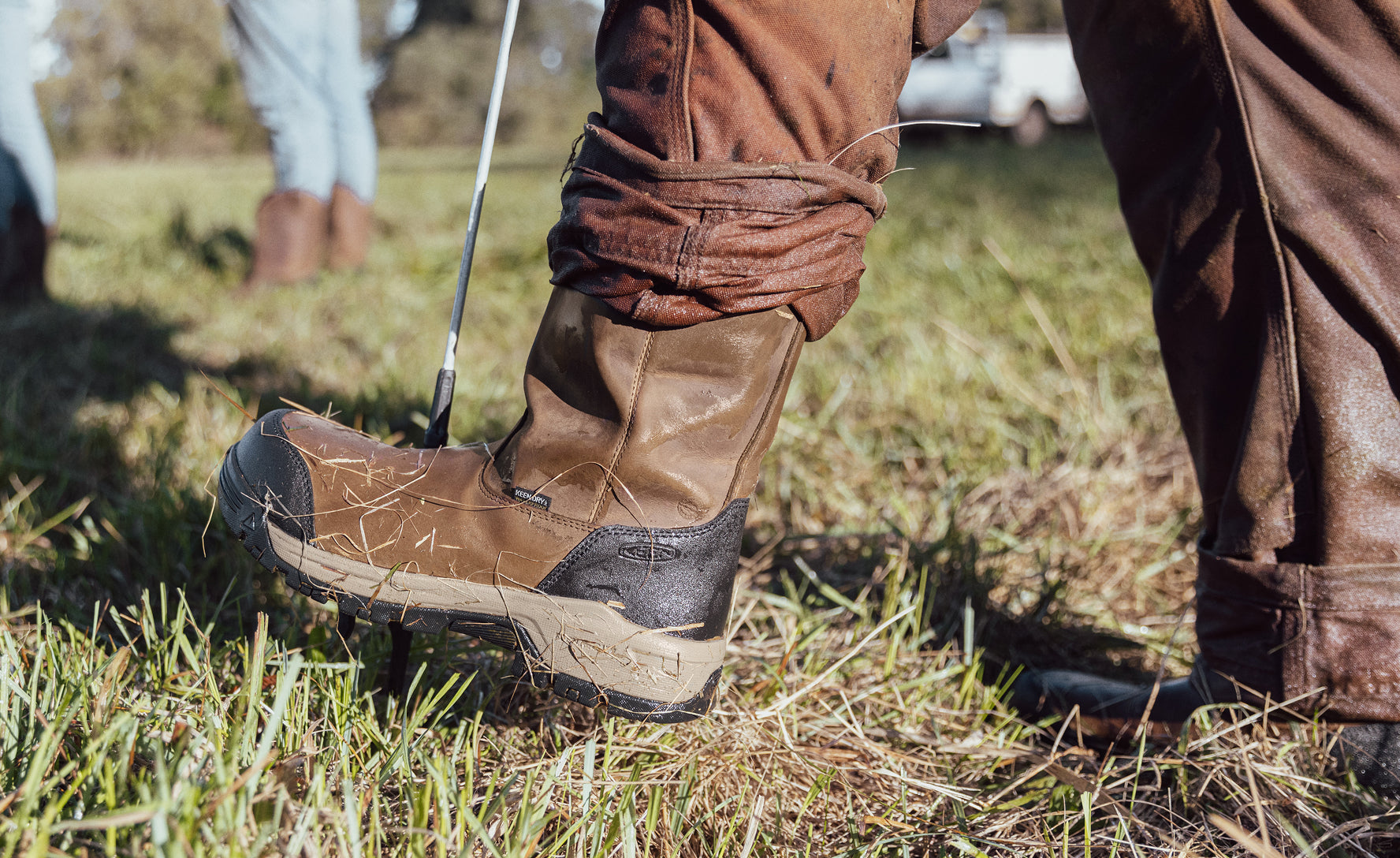 Men's Evanston Pull-On Waterproof Boot (Soft Toe) Bison/Black - Image 7